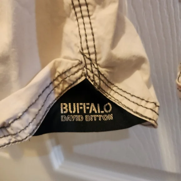 Buffalo Men's Casual Light Gray Button-Up Shirt, Size L - Picture 2 of 9